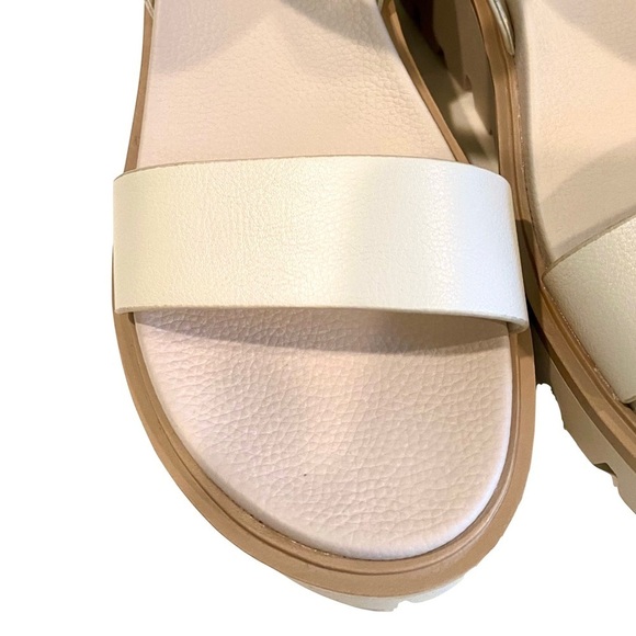 NWT — Mia Ciji Faux Pebbled Leather Platform Sandals Beige Size10 - Picture 11 of 14